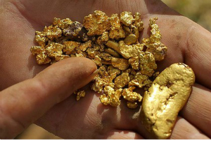 【COMEX期金收盘】多头上攻 纽约8月期金周二上涨